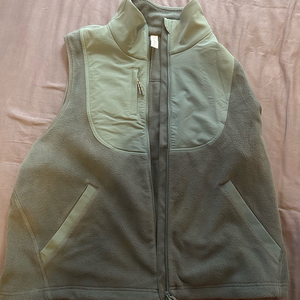 Lululemon Zip Up Vest
